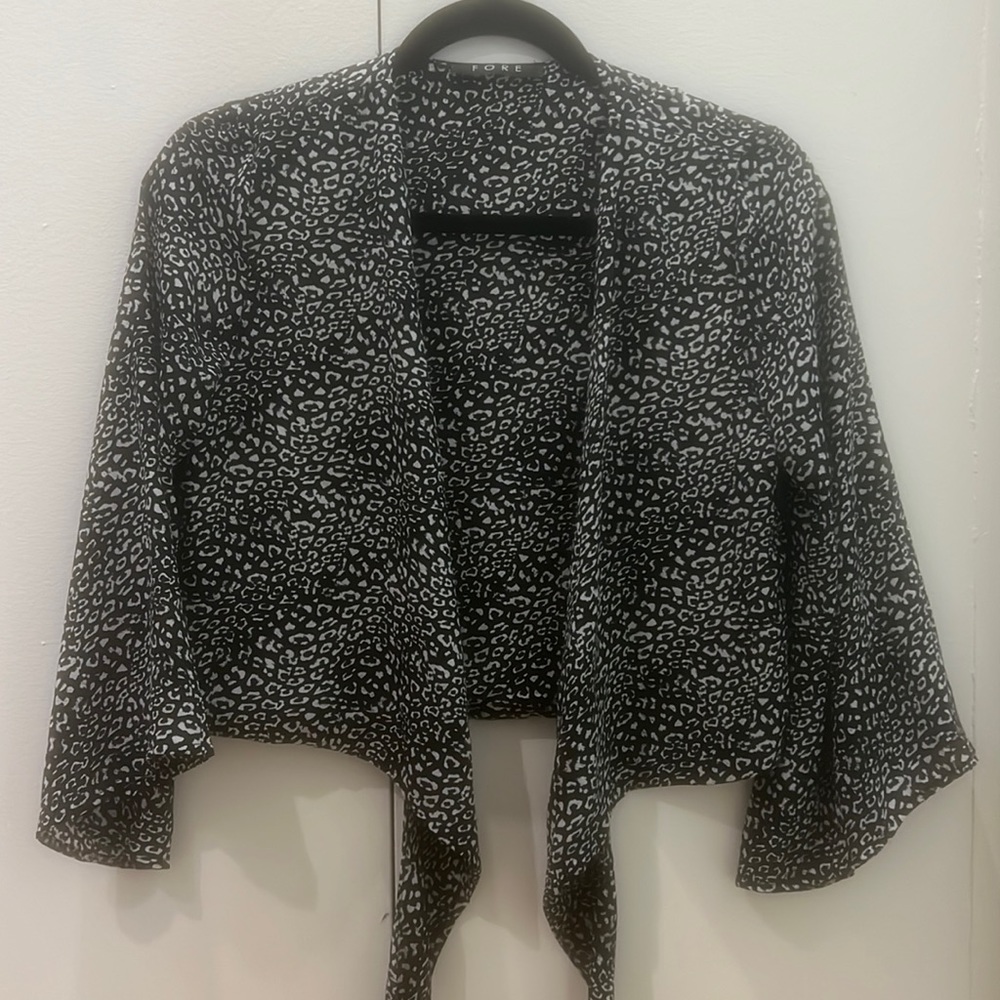Black and white cheetah print tie top